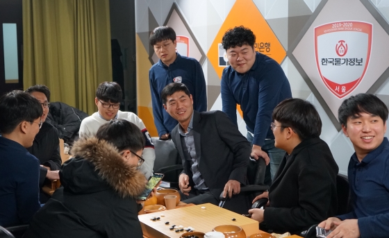 한국물가정보, 창단 5년 만에 첫 정규시즌 우승 